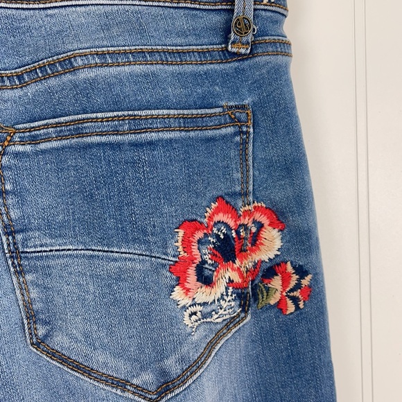 DRIFTWOOD Farrah Embroidered Flare Jeans - Picture 6 of 8